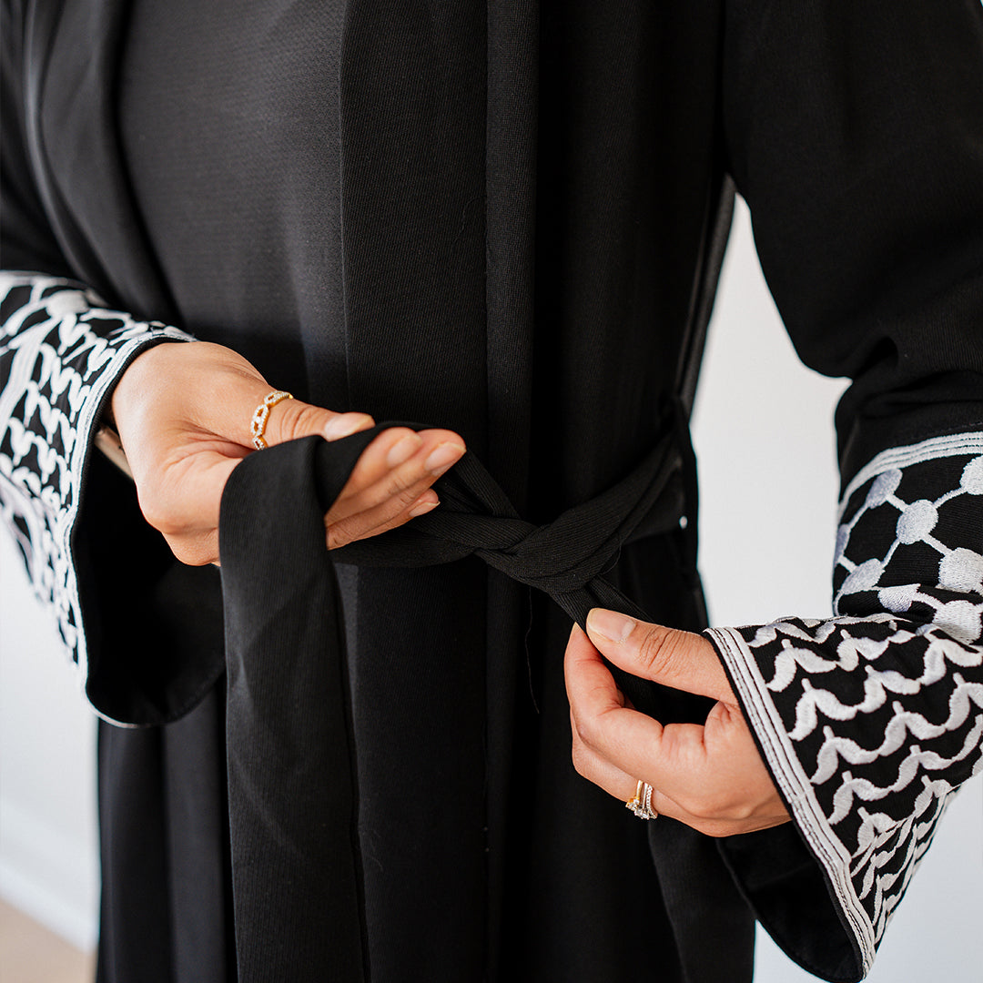 Kuffiyeh Abaya